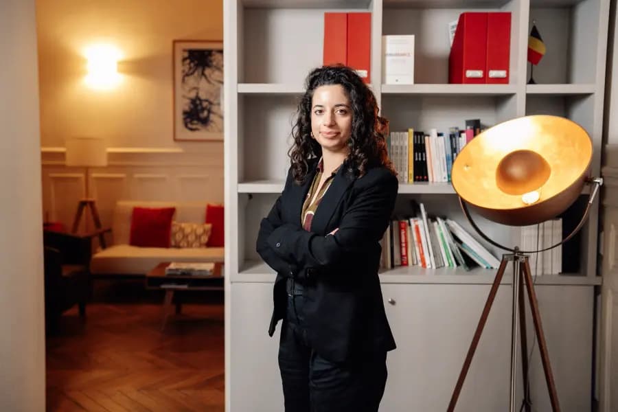 Portrait d'une membre de l'équipe Reputation Age